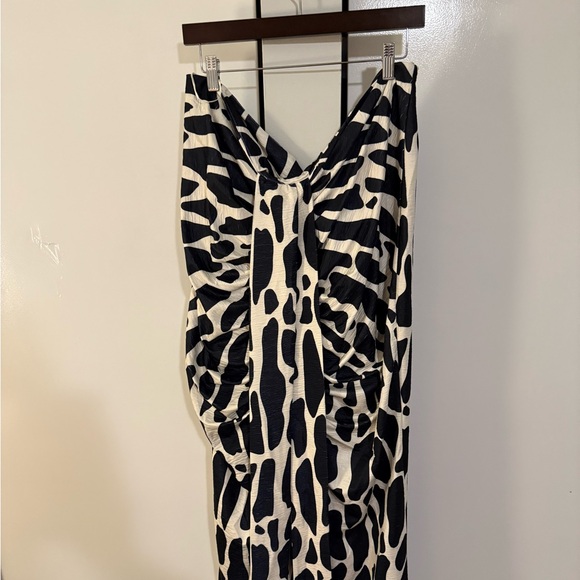 Rī Mī Lala Spotted Navy Skirt Set - Picture 4 of 8